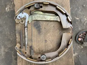 Brake Shoes and Parking Brake for Nissan, Toyota, Mistubishi, Ford