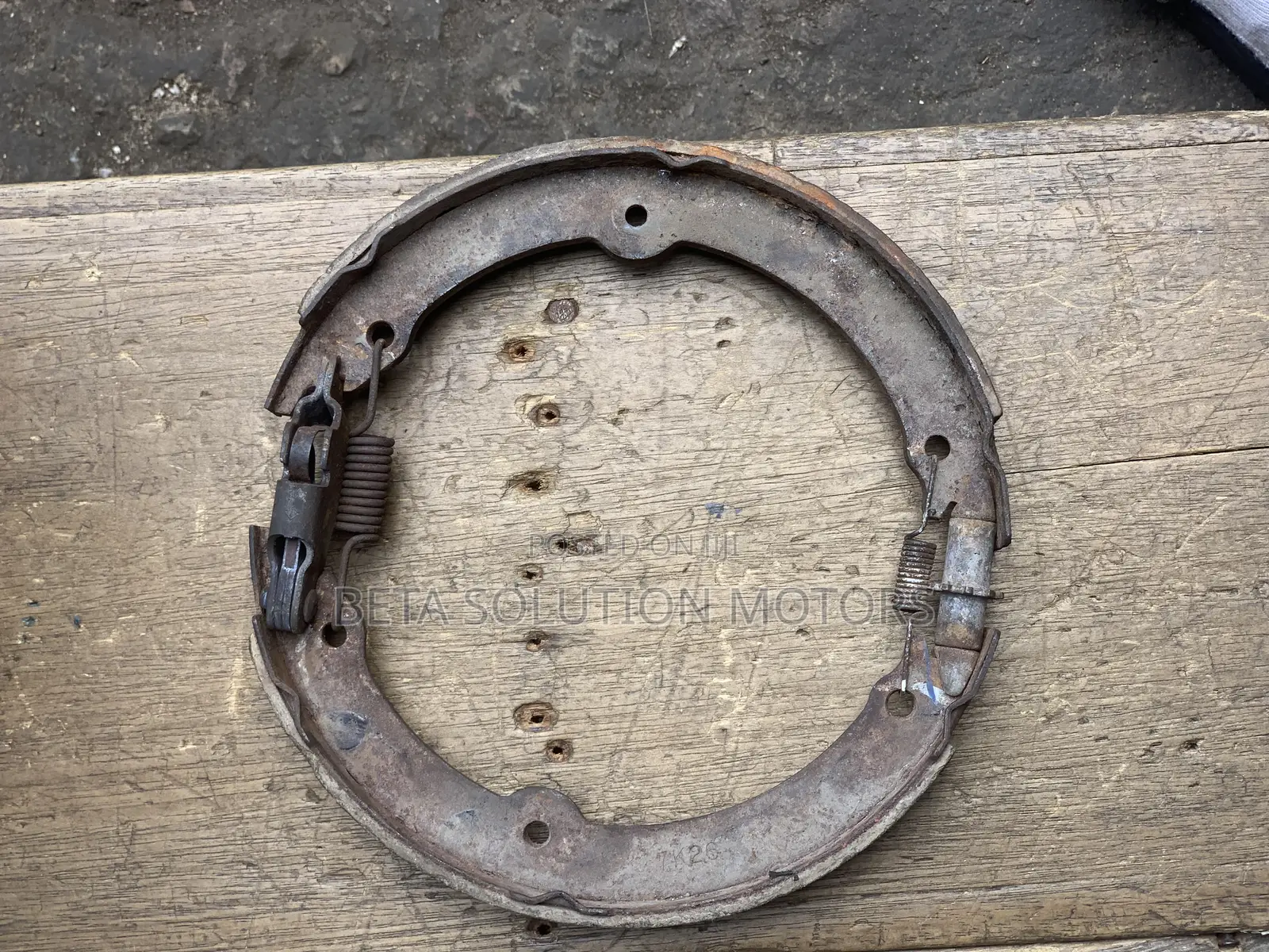 Brake Shoes and Parking Brake for Nissan, Toyota, Mistubishi, Ford