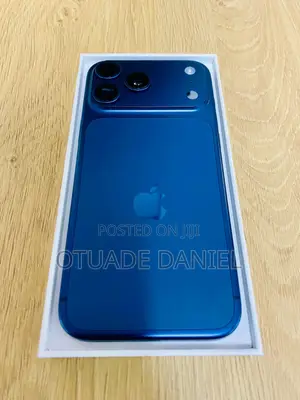 New Apple iPhone 17 Pro Max 1 TB Blue