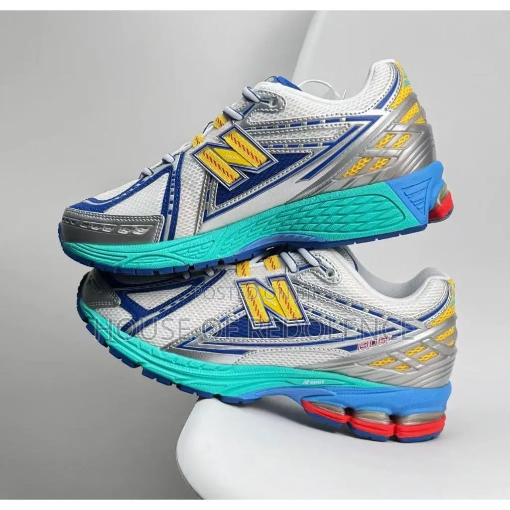New Balance 1906r Moon Sign Sneakers