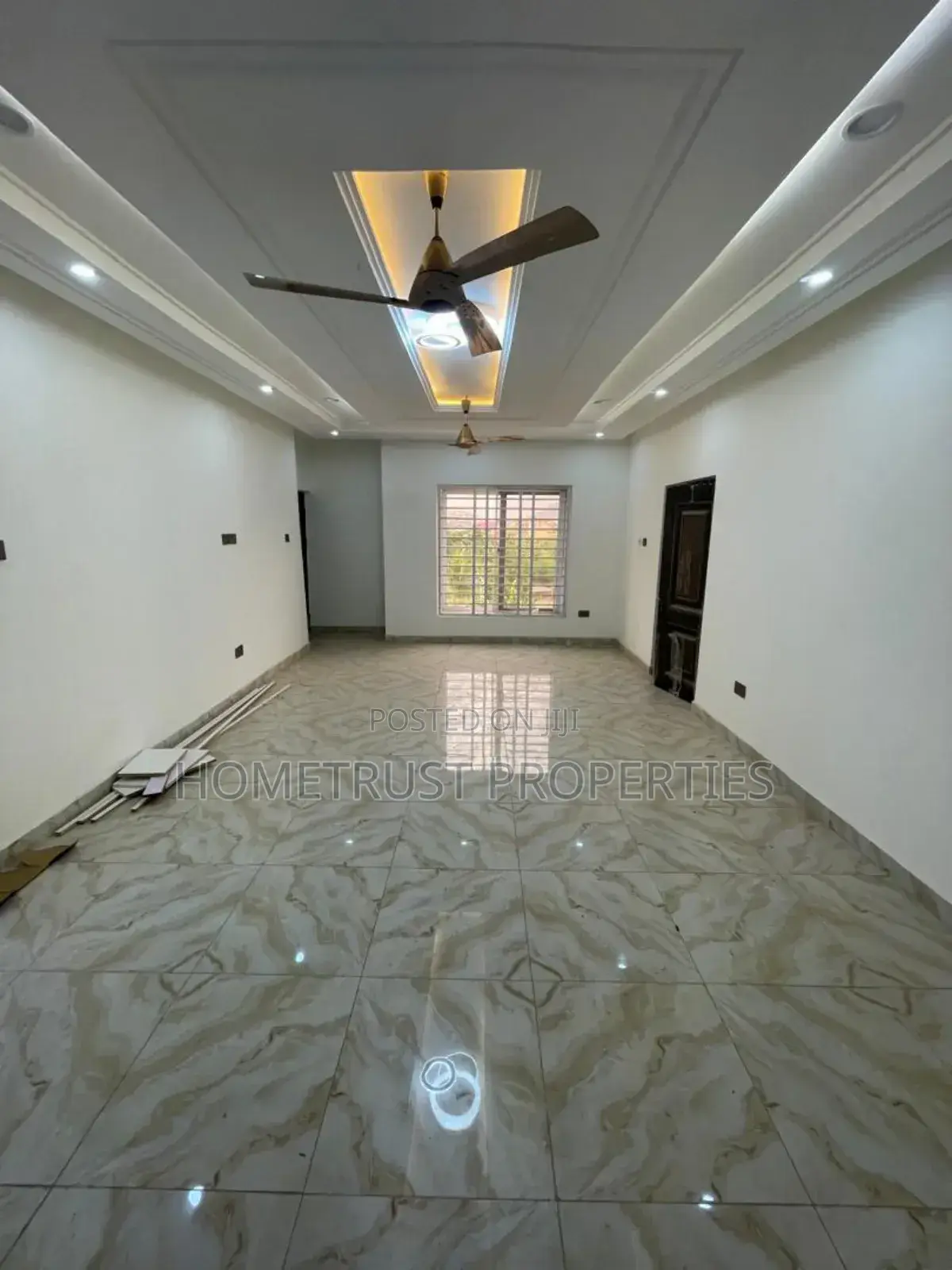 2bdrm Apartment in Kwabenya Franco, Police Station for rent