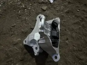 16-21 Honda Civic Transmission (Cvt) Mount