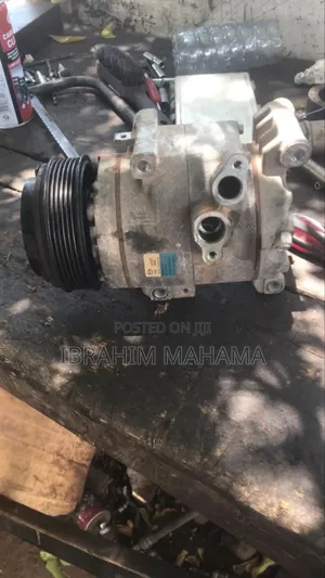 Kicks,Maxima,Murano,Qashqai,Juke,Kicks,Radiator Tank