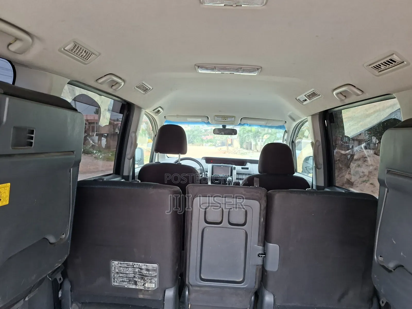 Toyota Voxy 2010 Black