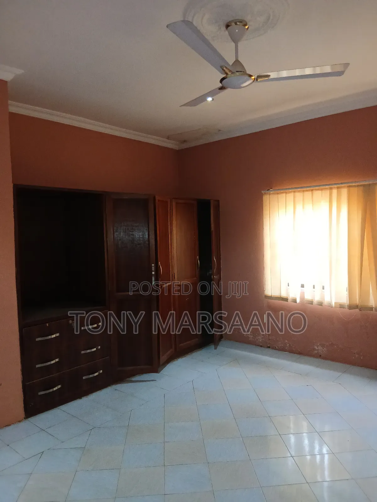 5bdrm House in Haatso, Asore Junction for rent