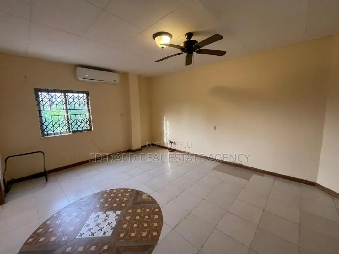 7bdrm Mansion in Sefdard Properties, Pokuase for sale