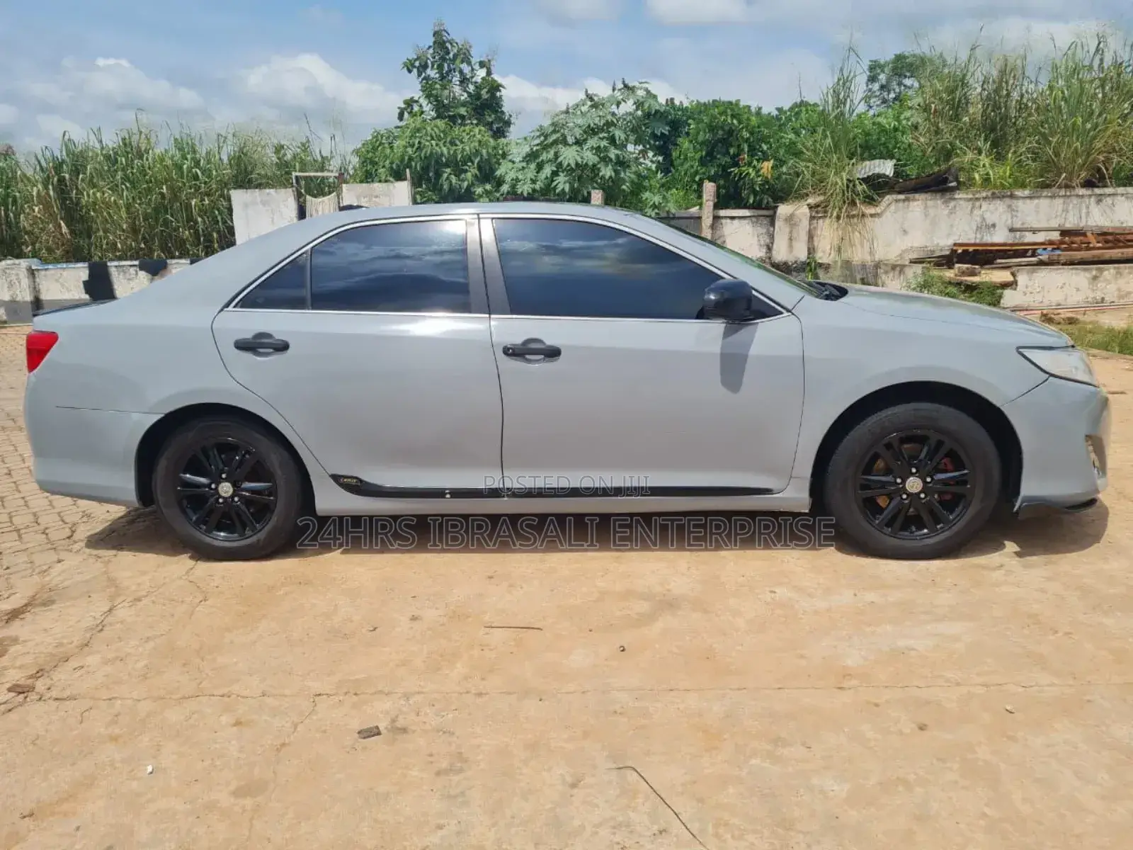 Toyota Camry LE 4dr Sedan (2.5L 4cyl 6A) 2014 Beige
