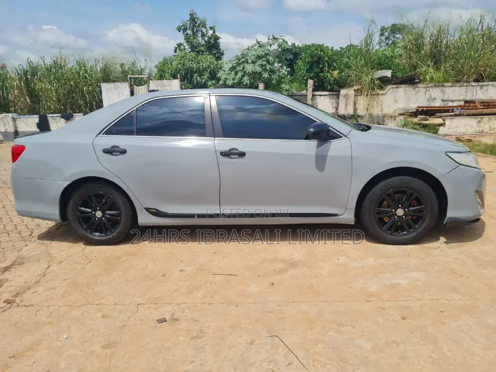 Toyota Camry LE 4dr Sedan (2.5L 4cyl 6A) 2014 Beige