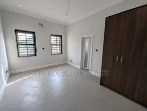 4bdrm House in 4 Bedroom House For, Unity Closed for sale