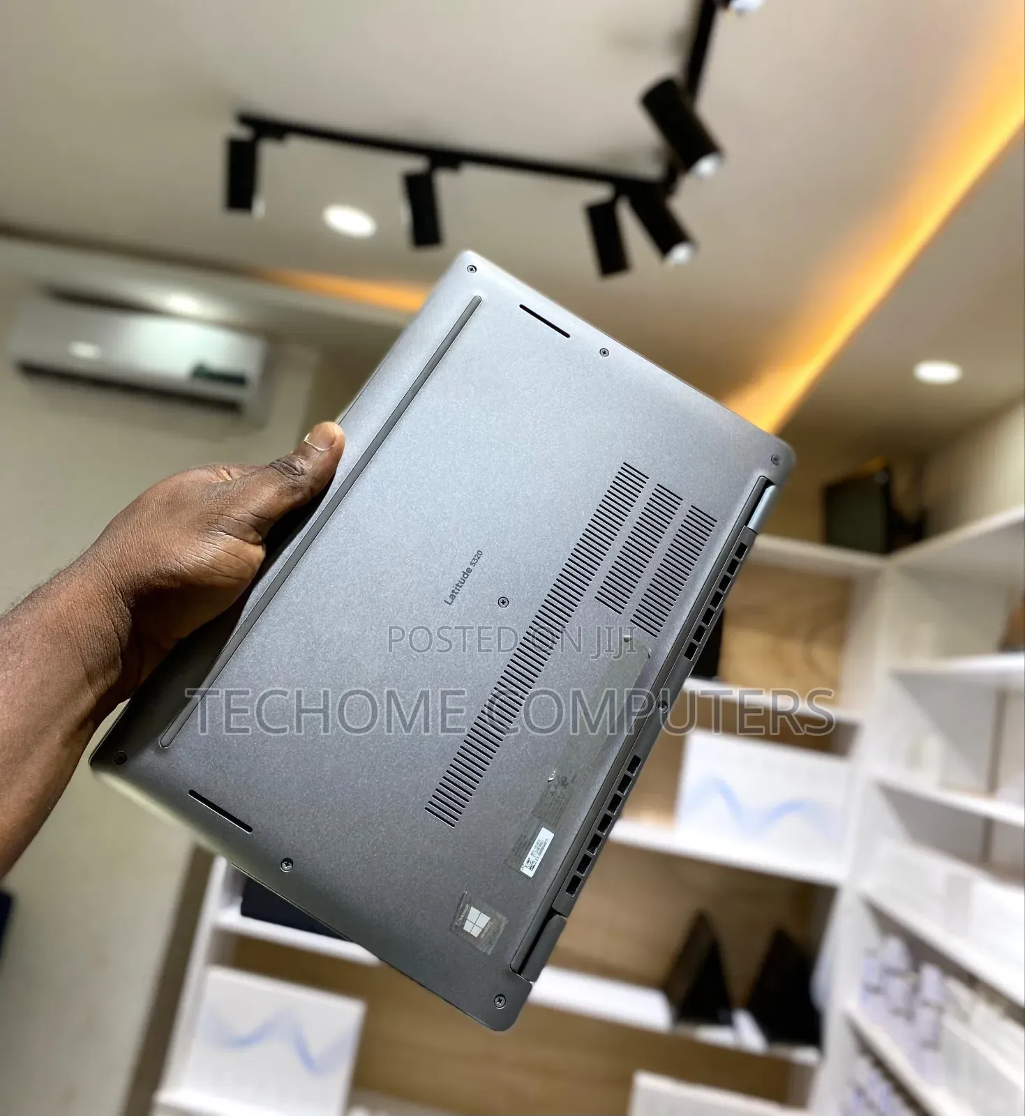 Laptop Dell Latitude 5320 8GB Intel Core i5 SSD 256GB
