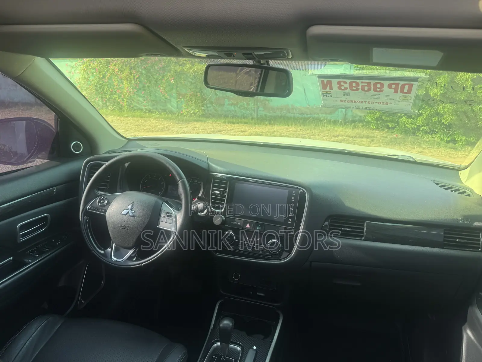 Mitsubishi Outlander SE AWC 2018 White