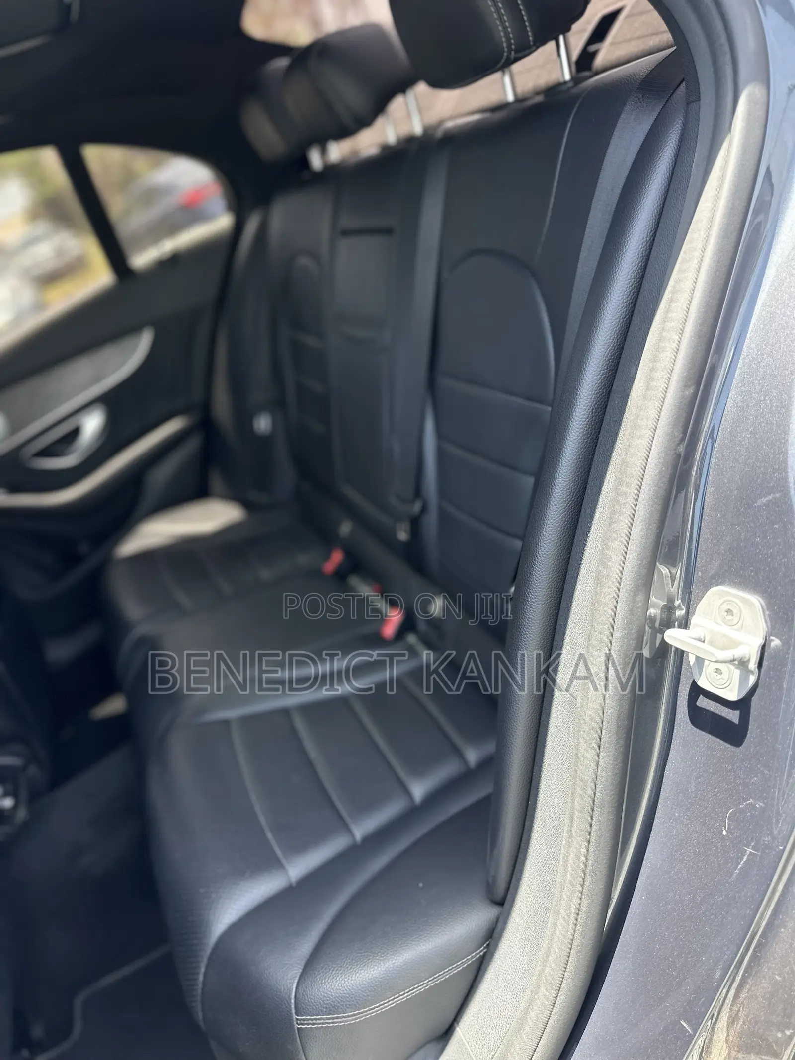 Mercedes-Benz C300 2016 Gray