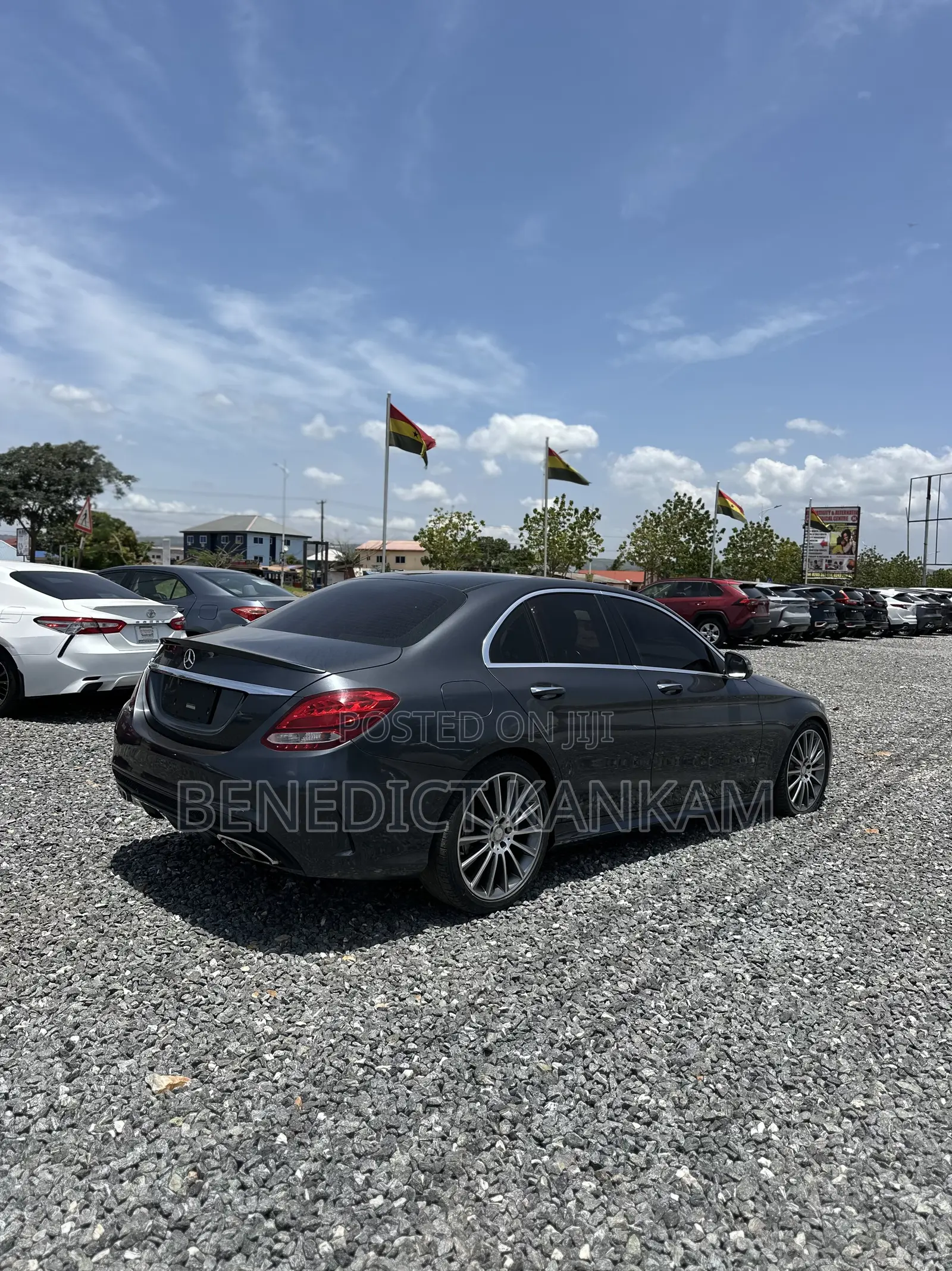 Mercedes-Benz C300 2016 Gray