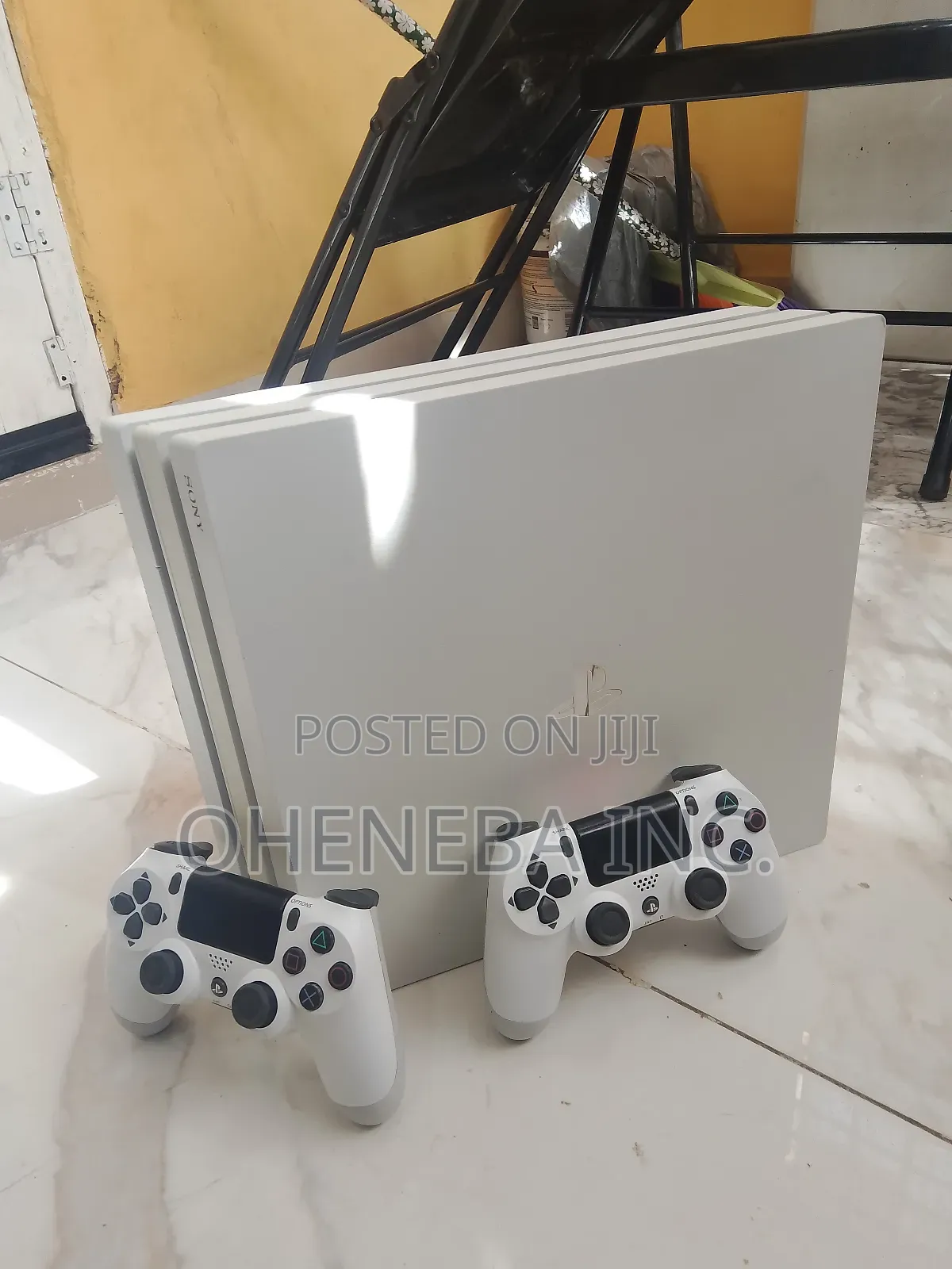 Ps4 Pro With 15 Games Installed + 2 Controllers