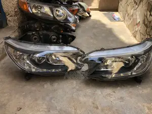 Uk Used 2013-14 Cr-v Headlight