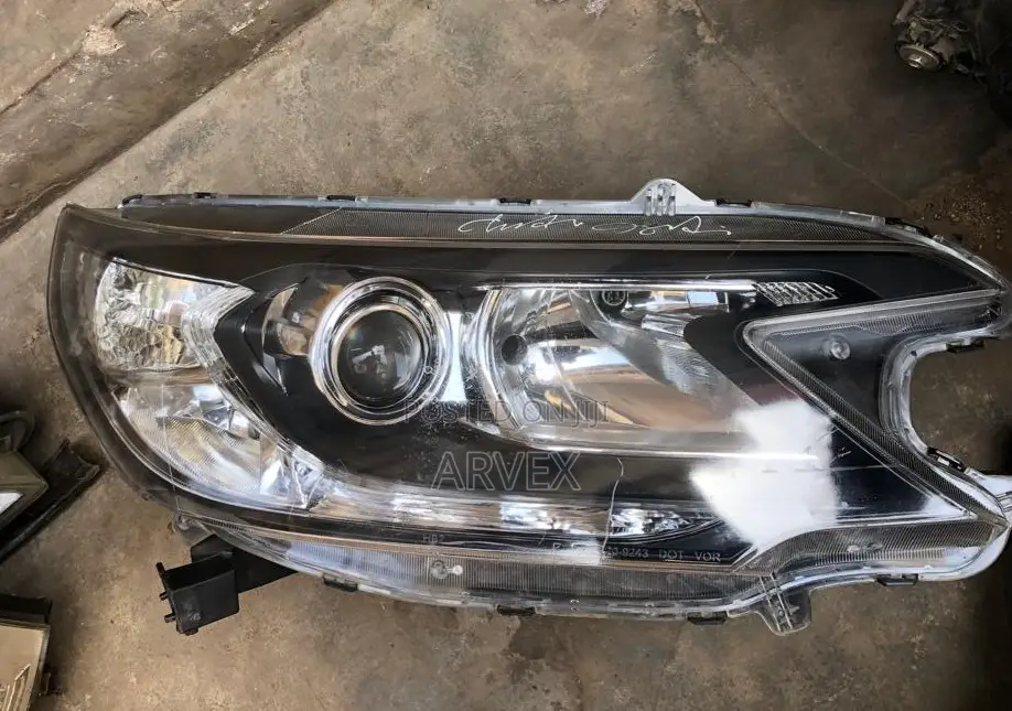 Uk Used 2013-14 Cr-v Headlight