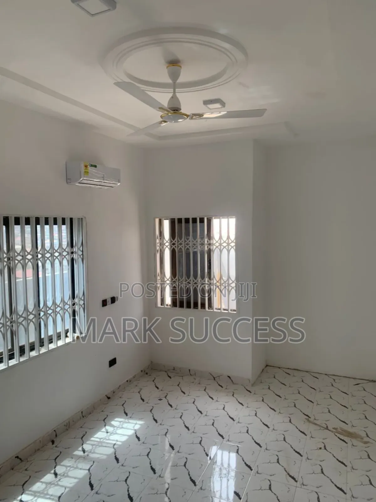 2bdrm Apartment in West Hills Mall Area for rent