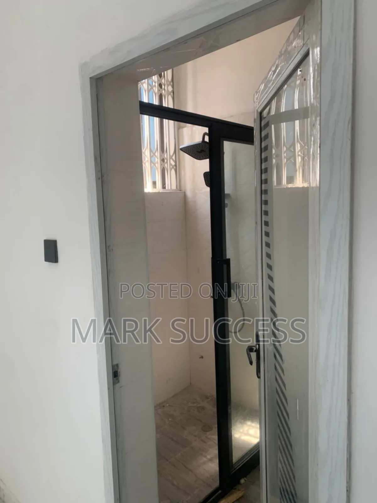 2bdrm Apartment in West Hills Mall Area for rent