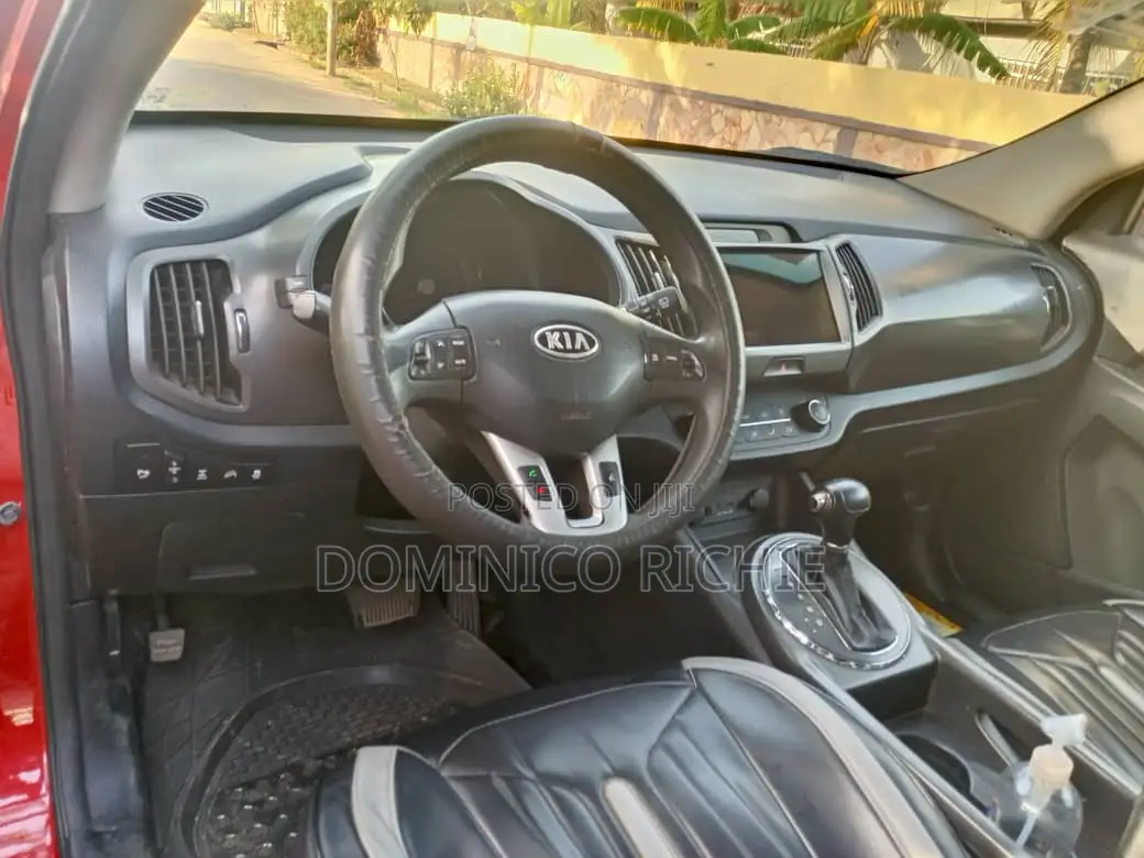 Kia Sportage LX 4dr SUV (2.4L 4cyl 6A) 2012 Red