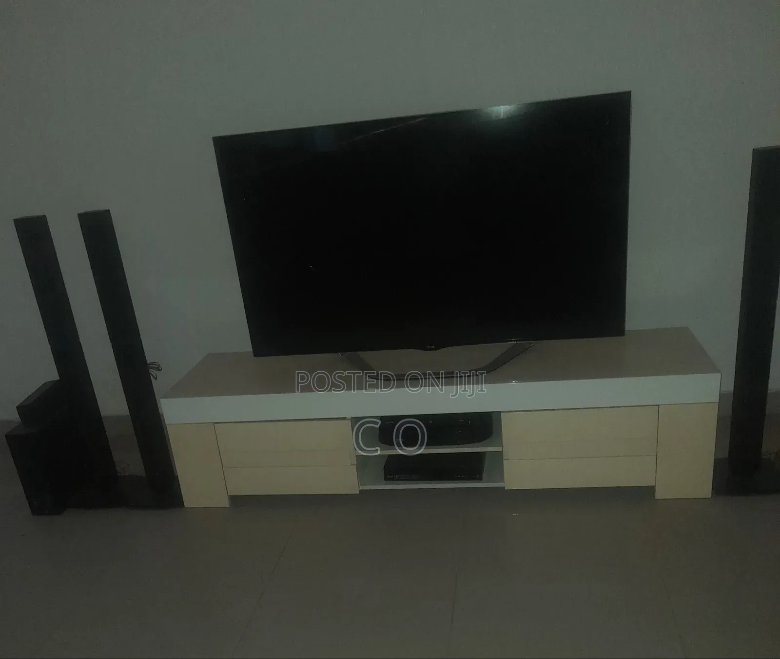 55 Inches Lg Uhd Smart Led Tv