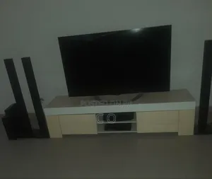 55 Inches Lg Uhd Smart Led Tv