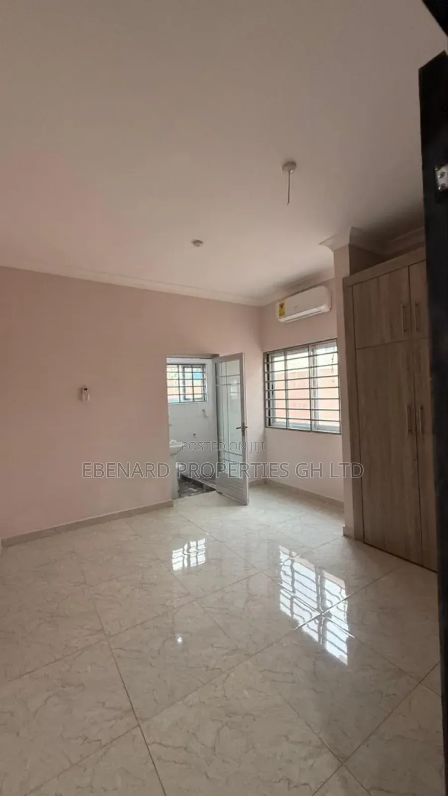 3bdrm Duplex in Ebenard Properties, Accra Metropolitan for rent