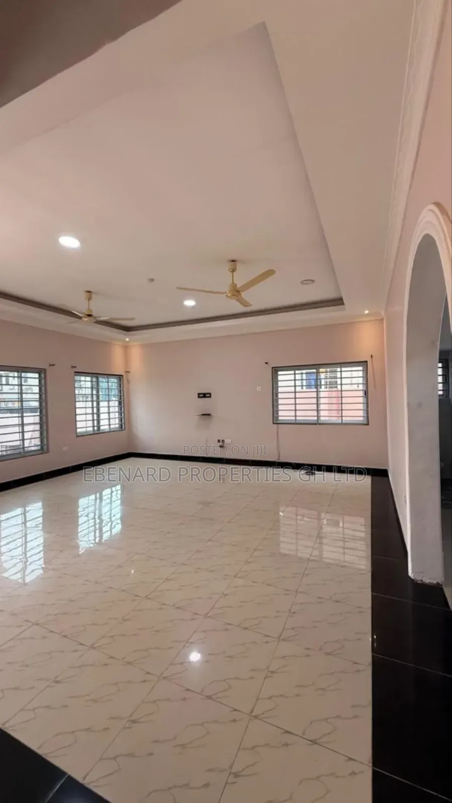 3bdrm Duplex in Ebenard Properties, Accra Metropolitan for rent