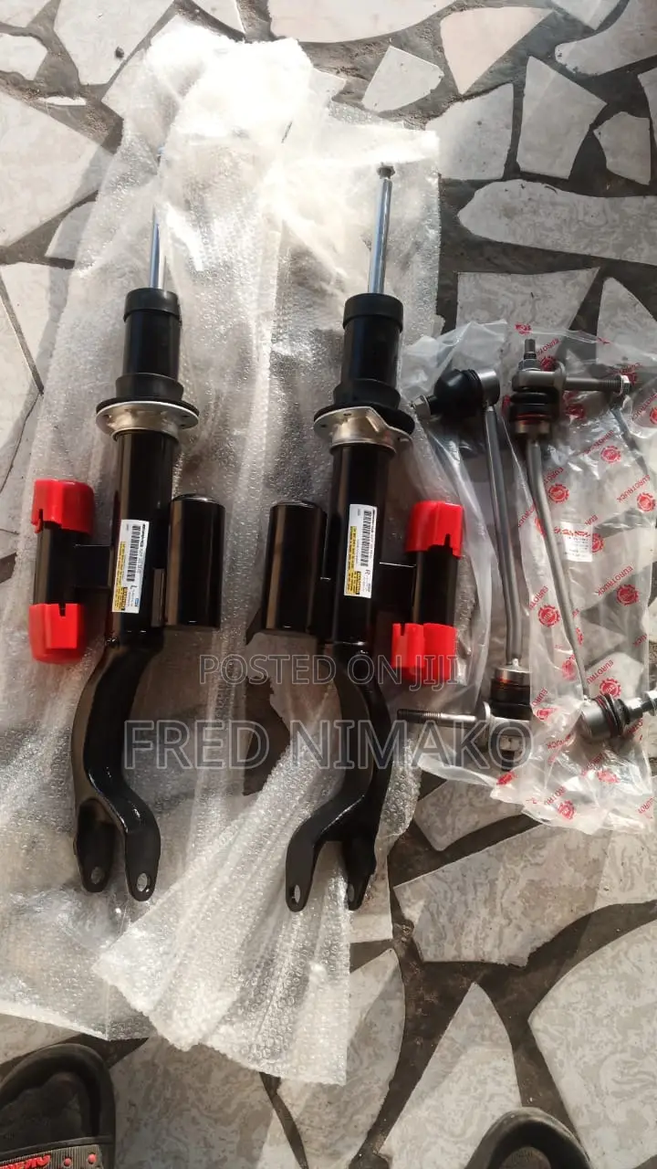 Front Shock Absorber for Mercedes Benz W205 C400 C43 Amg C450 4matic