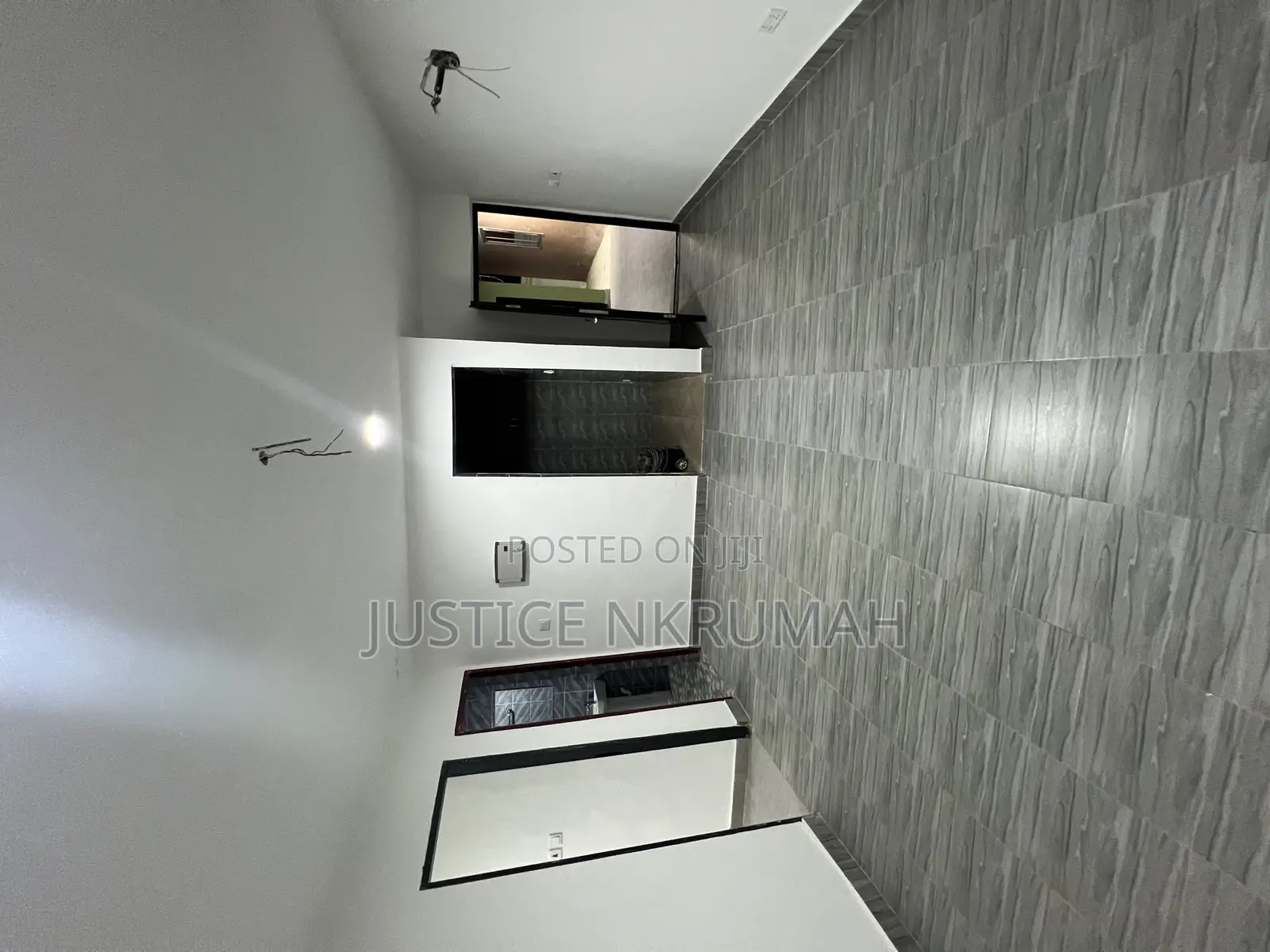 1bdrm Apartment in Mr Justice Estate, Bortiano for rent