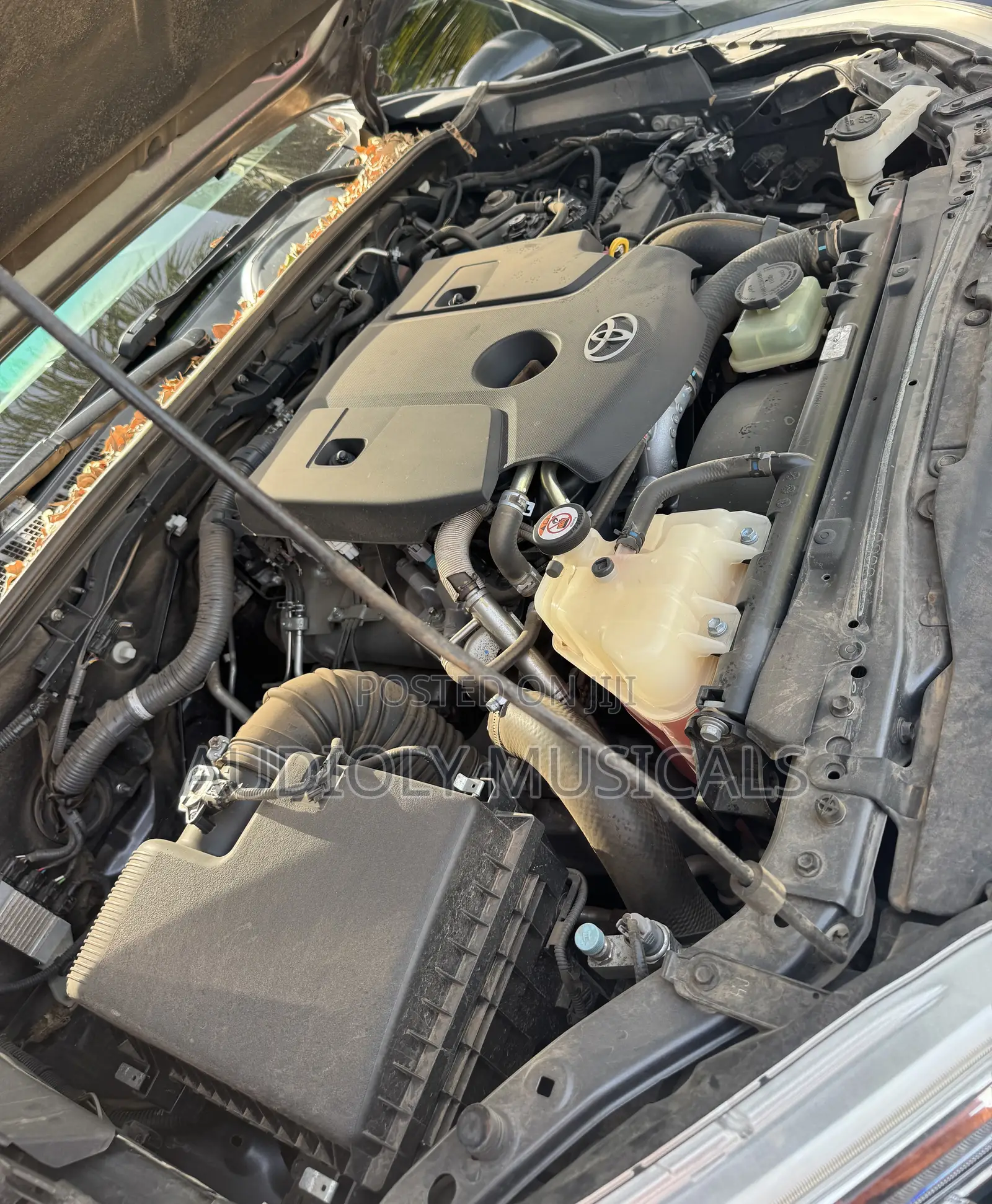 Toyota Hilux 2019 Gray
