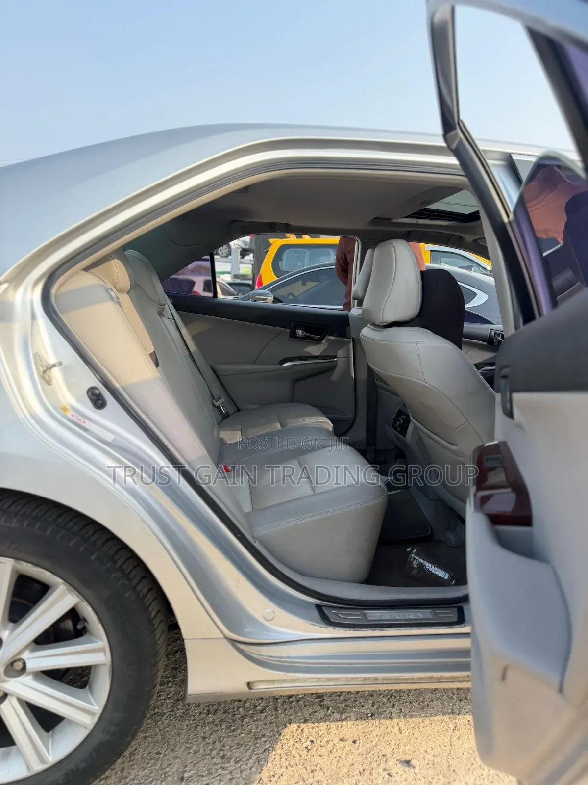 Toyota Camry 2013 Silver
