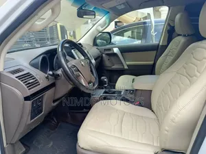 Toyota Land Cruiser Prado 2016 White