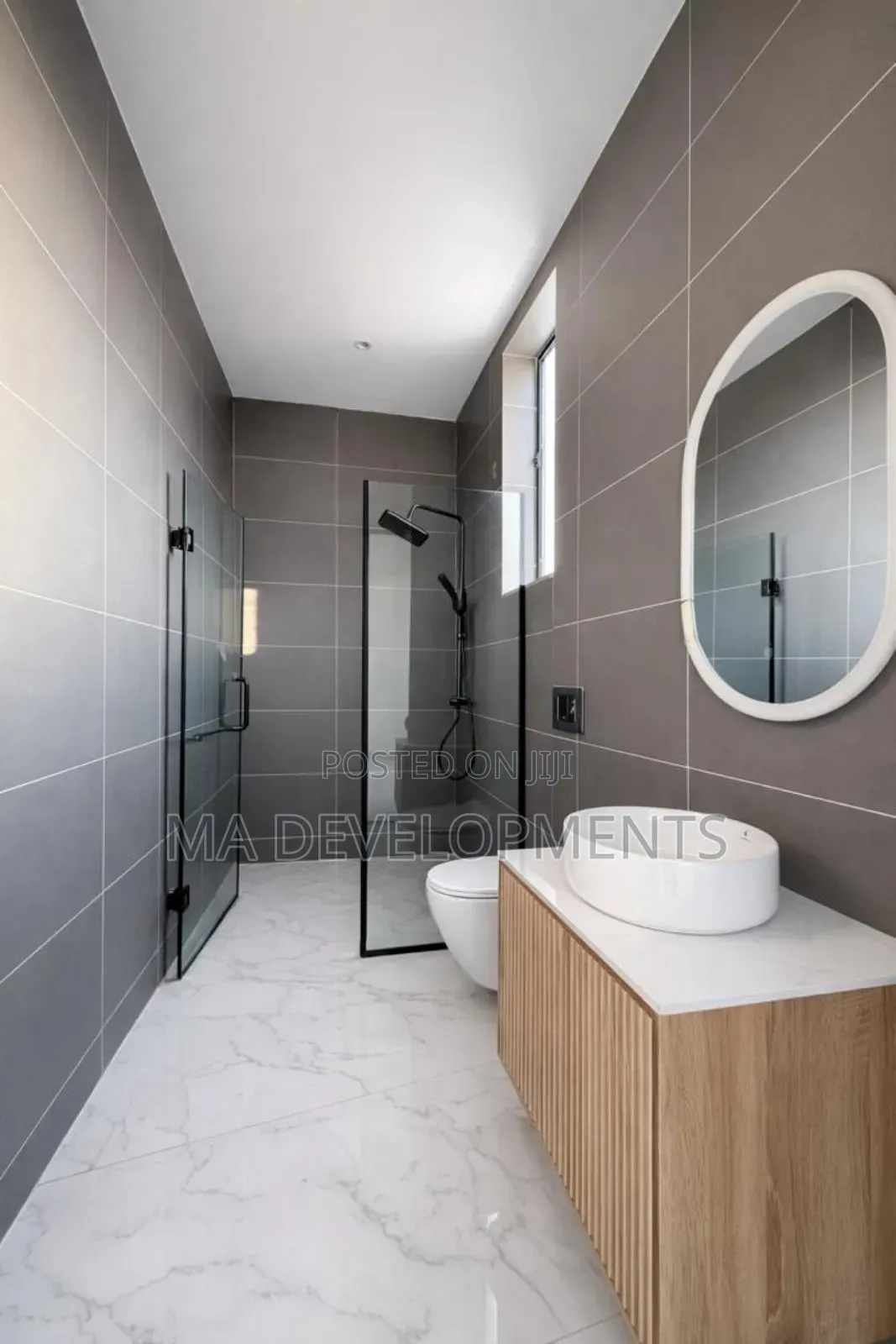 6bdrm House in East Legon, American House for sale