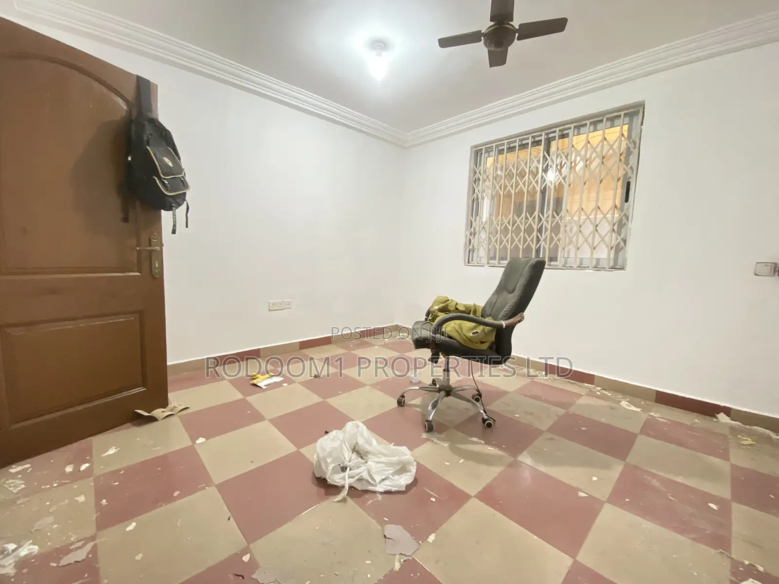 5bdrm House in Amasaman Stadium for rent