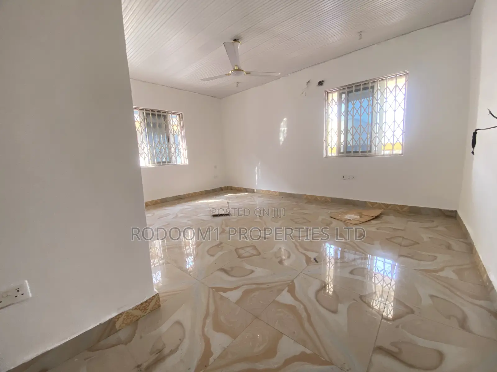 5bdrm House in Amasaman Stadium for rent