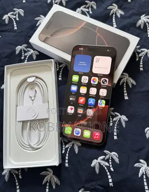 Apple iPhone 16 Pro Max 256 GB Gold