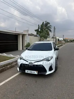 Toyota Corolla S 4dr Sedan (1.8L 4cyl CVT) 2016 White