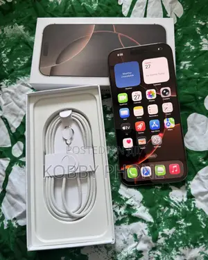New Apple iPhone 16 Pro Max 256 GB Gold