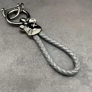 Braided Leather Keychain With a Teddy Bear Head for Car and Bag Keys