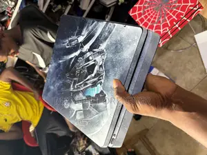 Ps4 Slim Custom Color With Games of Your Choice