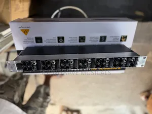 Powerplay (6-Channal Headphone Amplifier System