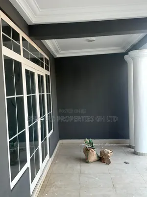 3bdrm House in Ebenard Properties, Community 25 for rent