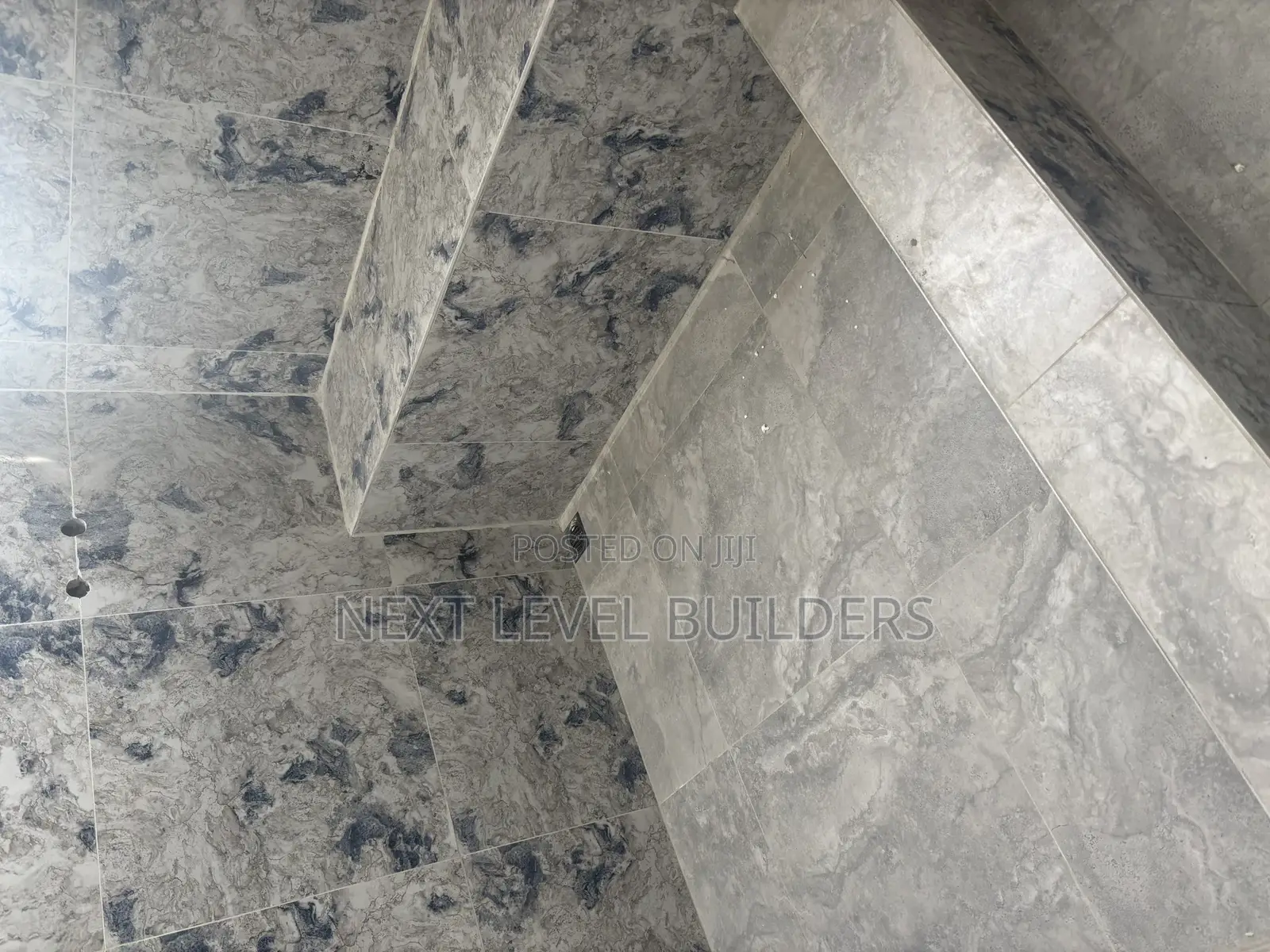 Best Tiling Work