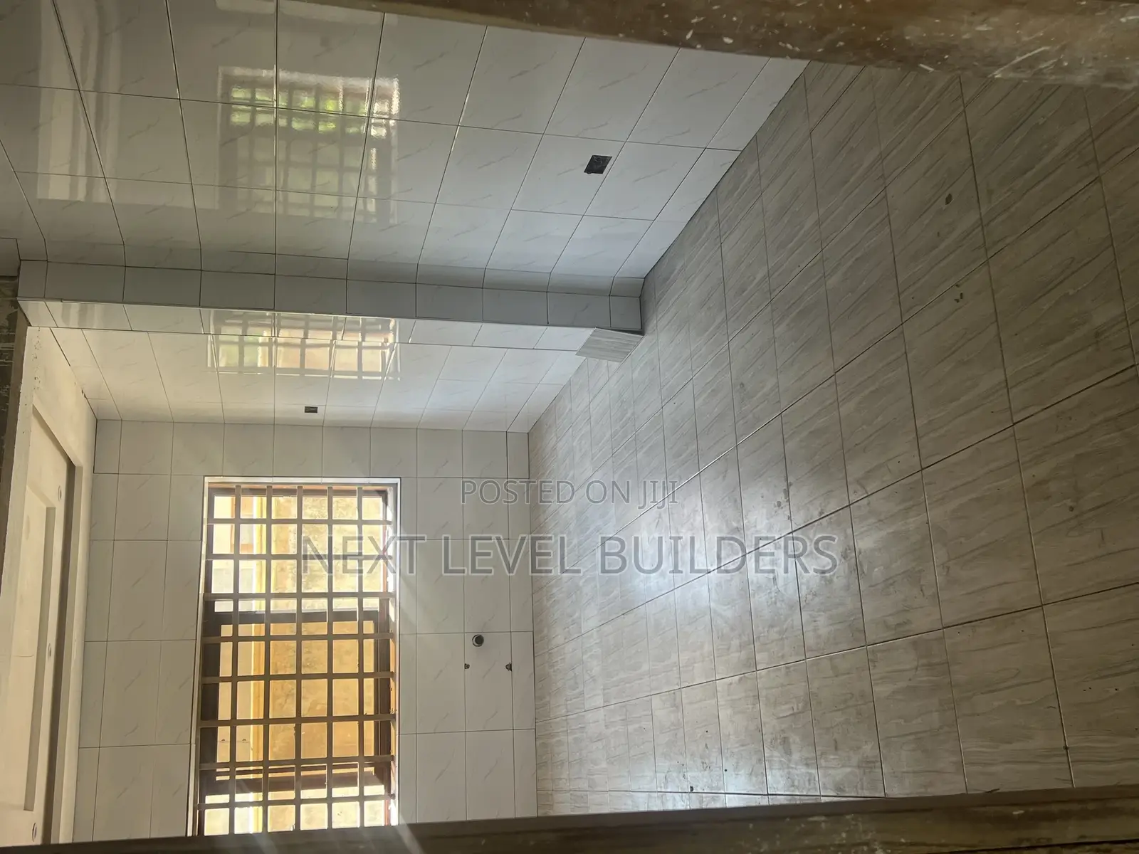 Best Tiling Work