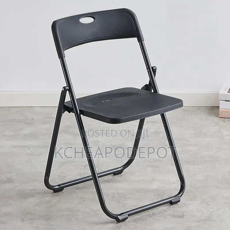 Foldable Plastic Chairs – For Rent Or Sale!