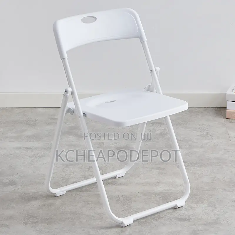 Foldable Plastic Chairs – For Rent Or Sale!