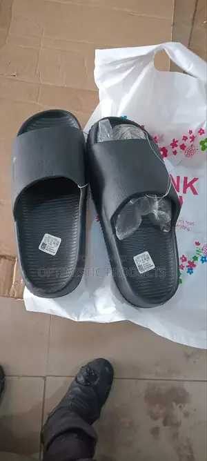Nike Slides Slippers