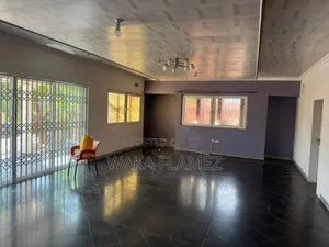 4bdrm House in Achimota Mall, Mile 7 for rent