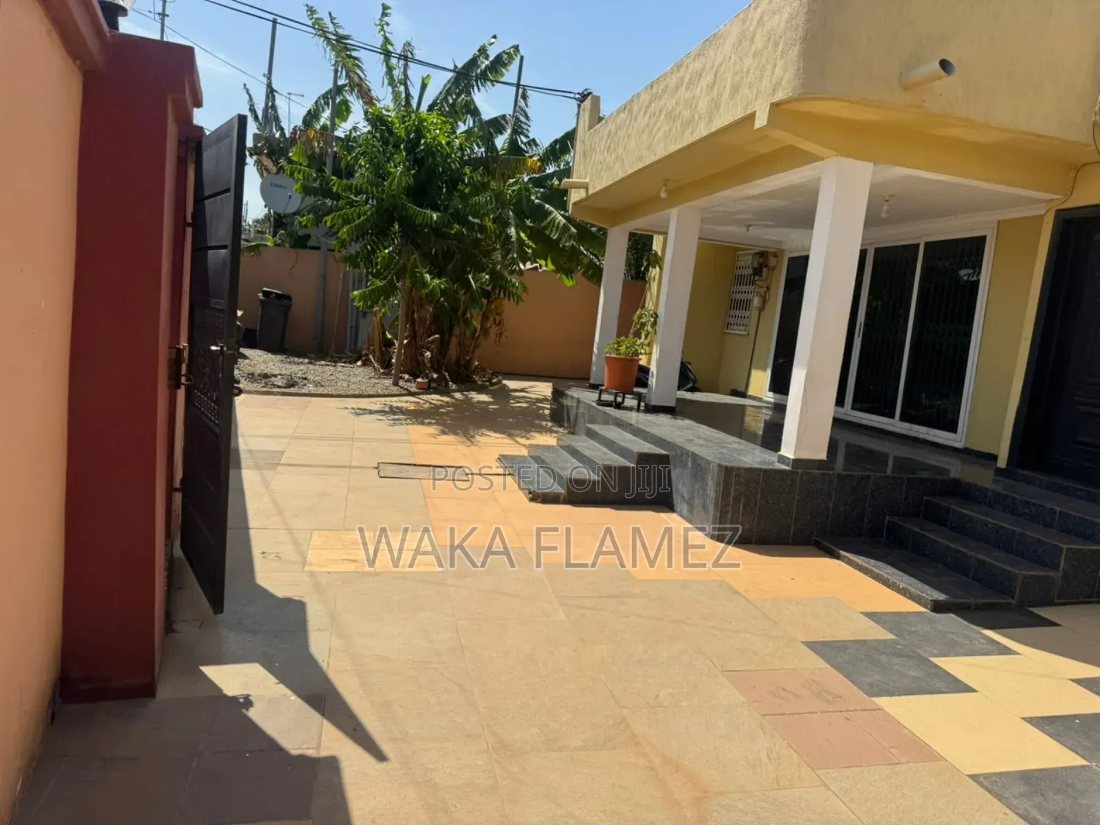 4bdrm House in Achimota Mall, Mile 7 for rent