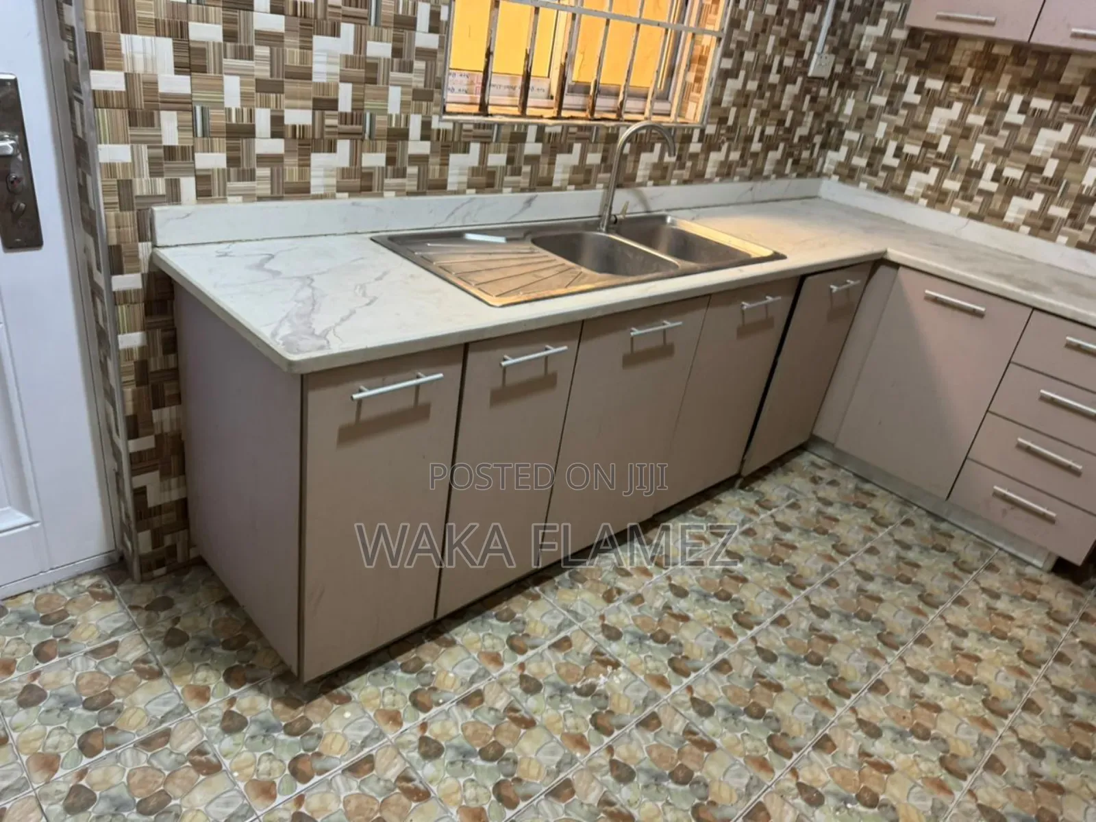3bdrm House in Achimota Mile-7 for rent